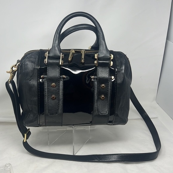 Zac Posen Crossbody Large Satchel Zipper Bag - Picture 1 of 9